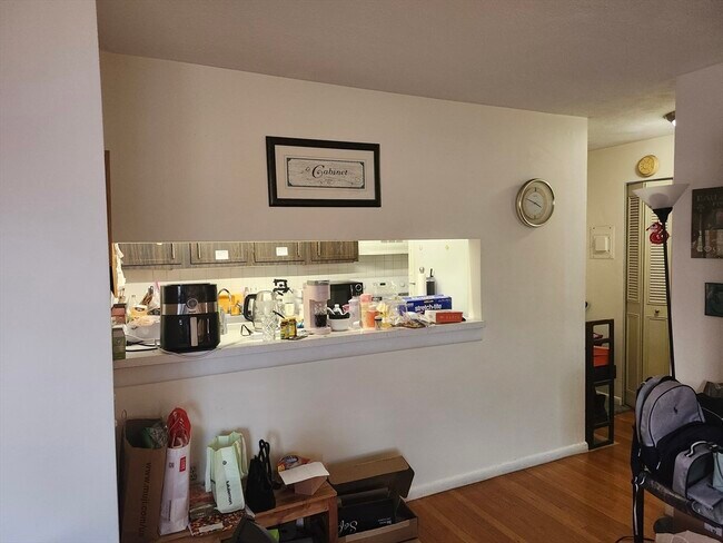 Building Photo - 1643 Cambridge St