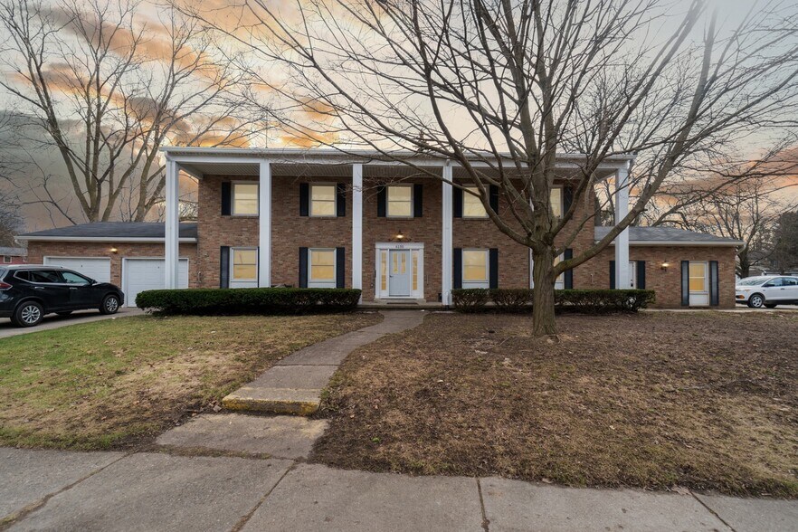 Primary Photo - 6150 Birch Row Dr