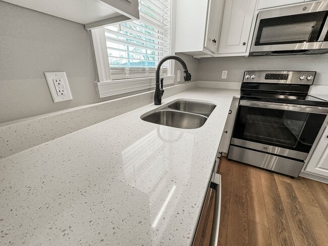 Building Photo - Introducing Your Dream Home in Nash County's Tar River Reservoir Area! Lawn Care Included!