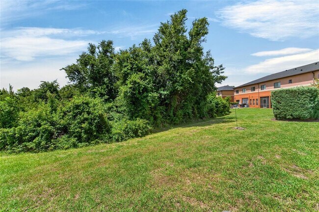 Building Photo - 30132 Mossbank Dr
