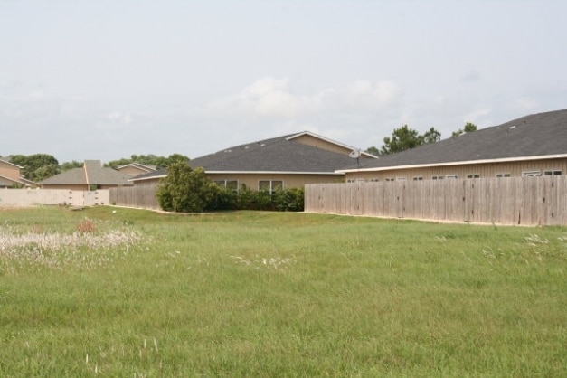 Building Photo - 501 Cotton Creek Dr
