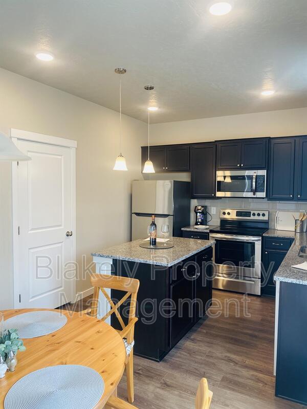 Building Photo - 5929 S Boddington Ln