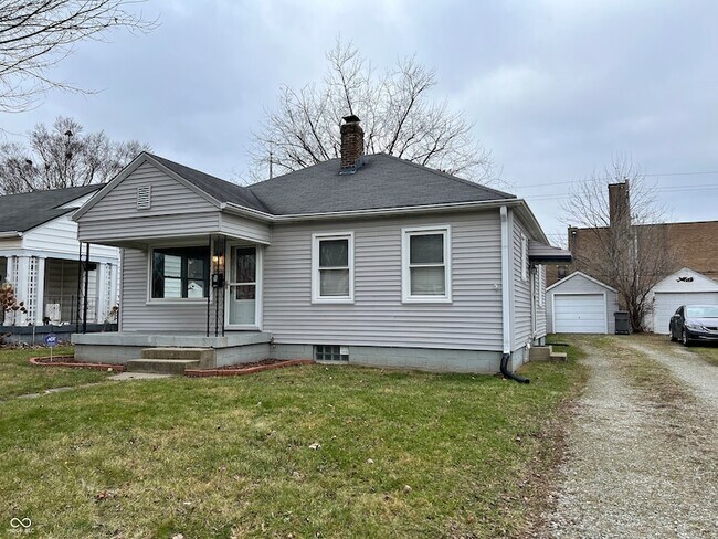 Building Photo - 1328 Wallace Ave