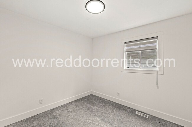 Building Photo - 1254 McDougal St