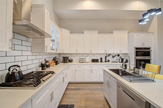 Building Photo - 2020 McGowen St