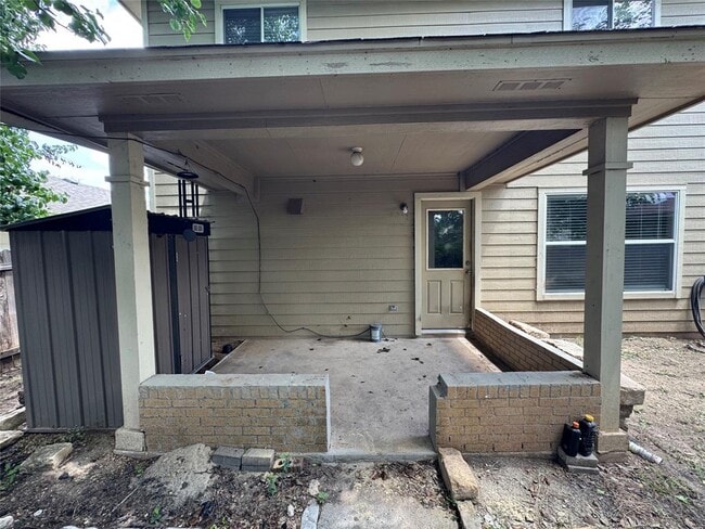 Building Photo - 3200 Crownover St