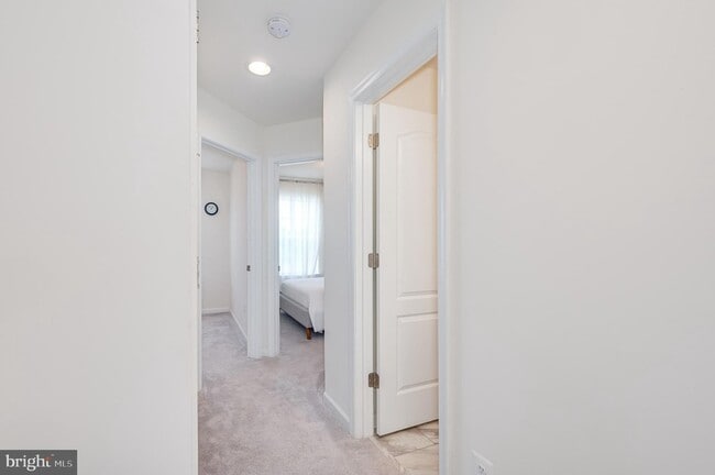 Building Photo - 64 Tate Manor Dr