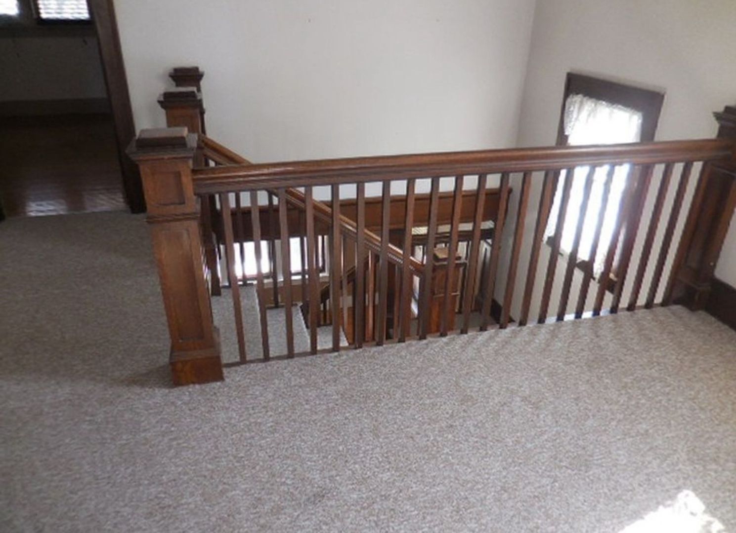 Building Photo - 120 W 10th St