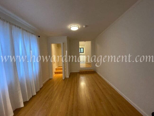 Building Photo - 02025FO