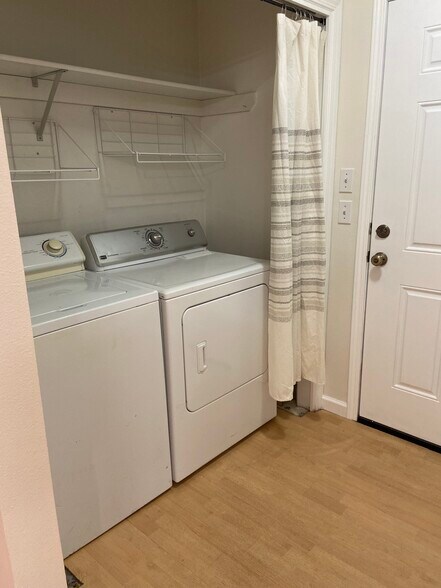 Building Photo - 3724 N Albina Ave