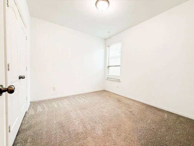 Building Photo - 19623 Cat Spruce Ct