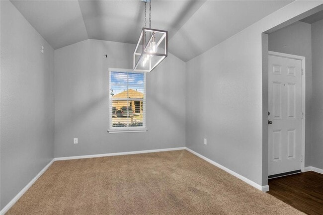 Building Photo - 704 Red Tails Dr