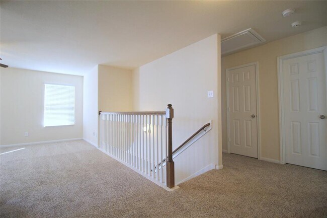 Building Photo - 4910 Hidden Nest Ct