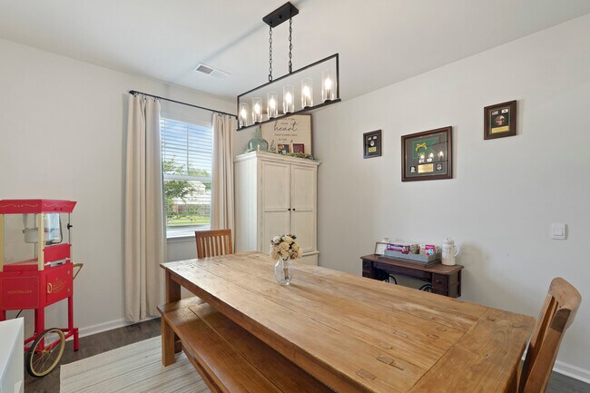 Building Photo - 41 Gypsea Ln