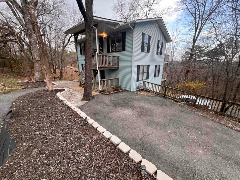 Building Photo - 621 Co Rd 207