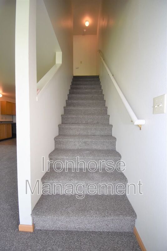 Building Photo - 2460 Wheeler Dr