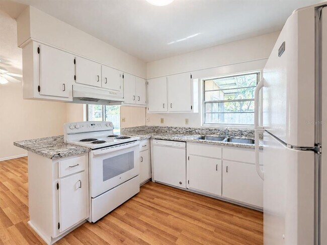 Building Photo - 5631 NW 29th St