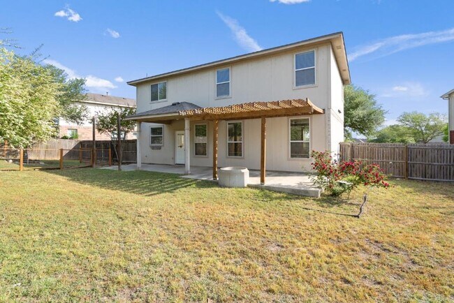 Building Photo - 120 Brazos Ln