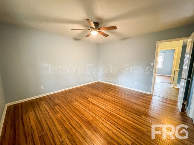 Building Photo - 102 David Dr