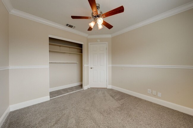 Building Photo - 3-Bed, 2.5-Bath Antelope Home with Vaulted Ceilings & Spacious Yard