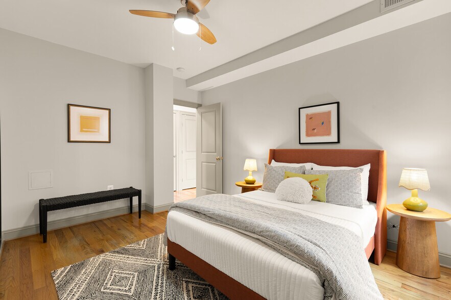 Building Photo - 739 Newton Pl NW