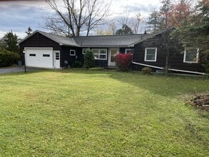 Building Photo - 104 Terrace Cir