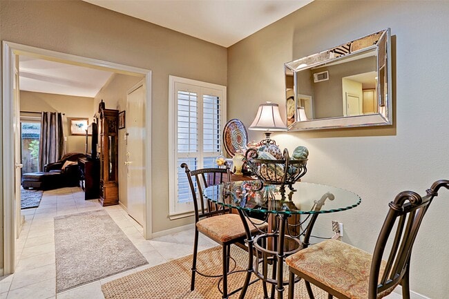 Building Photo - 11711 Memorial Dr