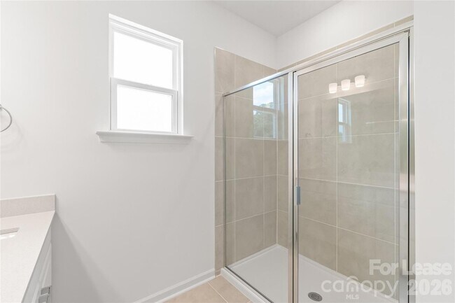 Building Photo - 204 Silver Fleet Dr