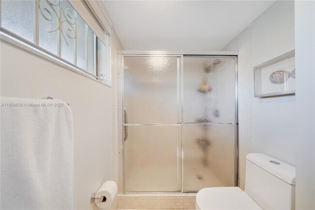 Building Photo - 8415 SW 107th Ave