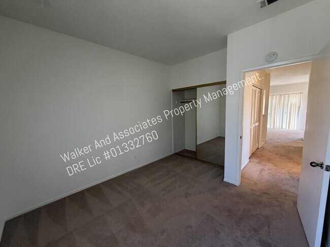 Building Photo - 122 Goodwin Rd