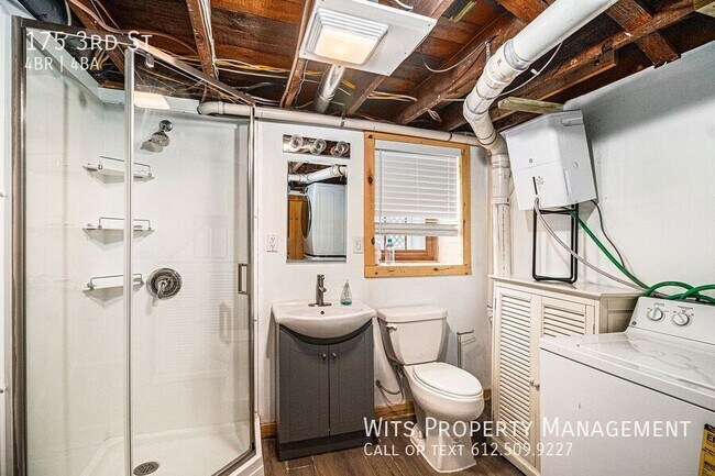 Building Photo - 175 3rd St