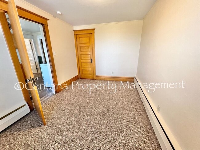 Building Photo - Great 3 Bedroom near Tech!