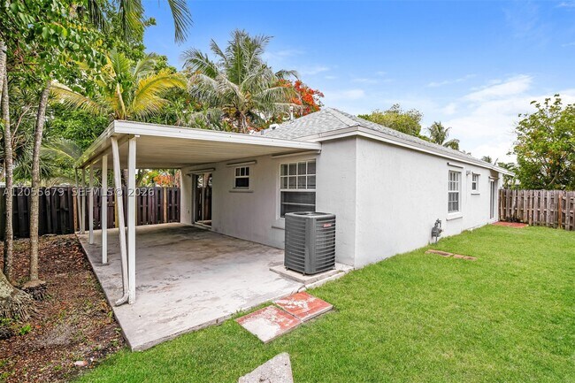 Building Photo - 10352 SW 208th Ln