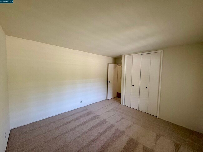 Building Photo - 103 Castle Rock Rd