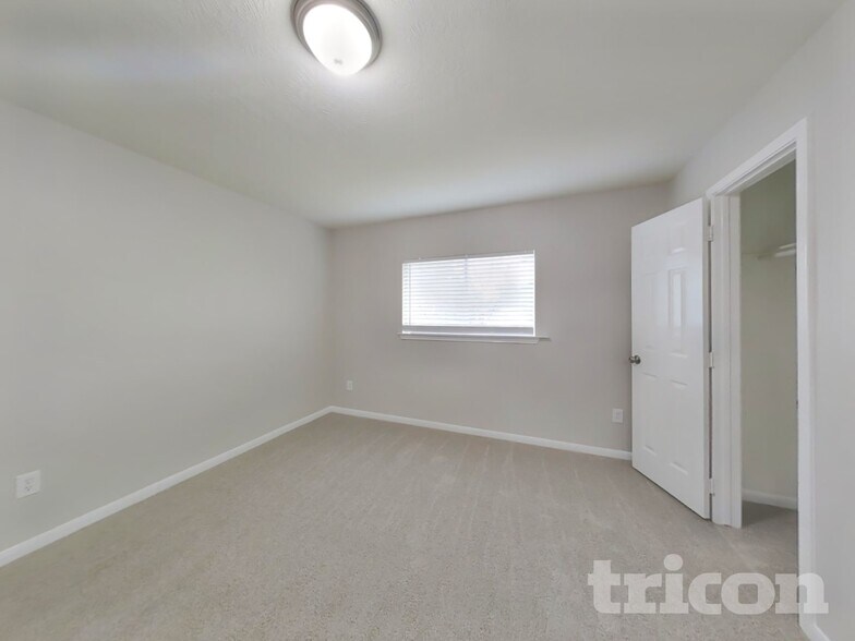 Building Photo - 14815 Buckskin Bridge Ct