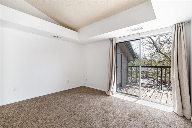 Building Photo - 2575 S Syracuse Way