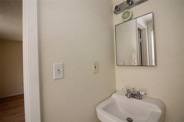 Building Photo - 1313 Wayne St