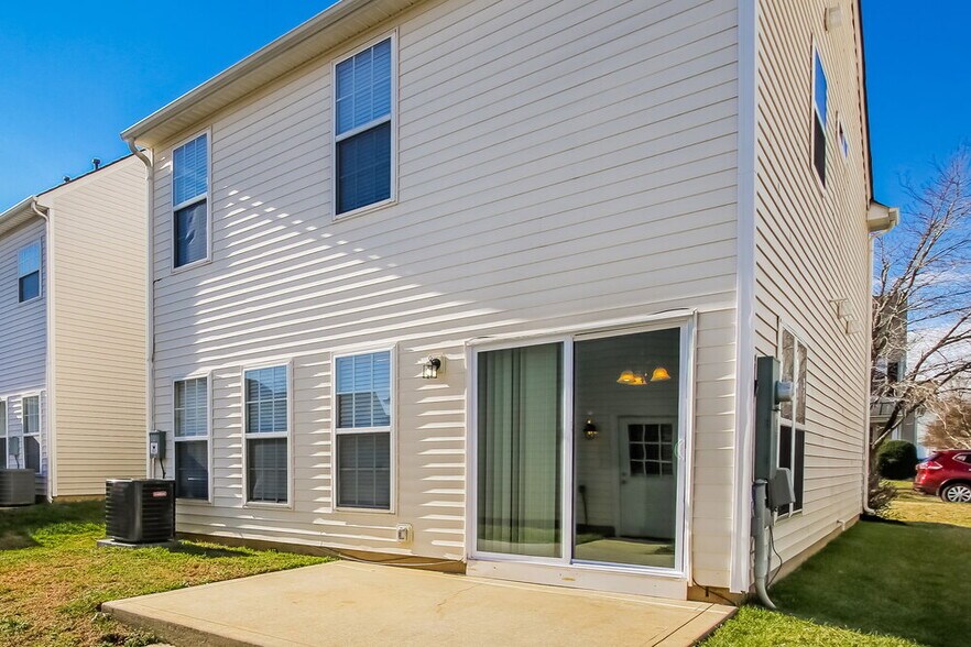 Building Photo - 7320 April Mist Trail