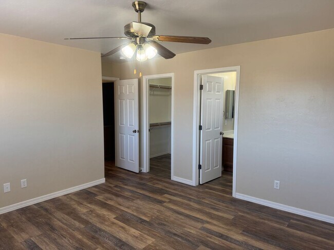 Building Photo - 3 Bedroom 2 Bath on 2 Acres in Poquito Valley