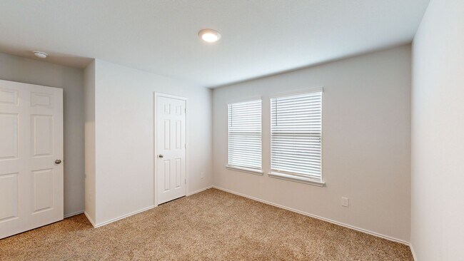 Building Photo - 9606 Falme Ln