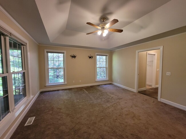 Building Photo - Beautiful home In Druid Hills