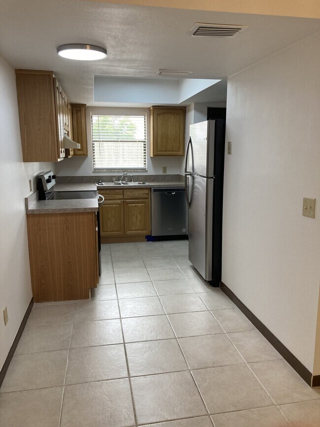Building Photo - Indialantic Townhouse