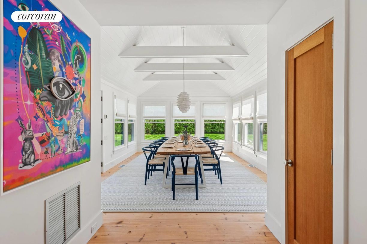 Building Photo - 25 Jobs Ln