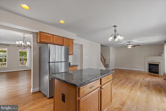 Building Photo - 926 Walnut Ave