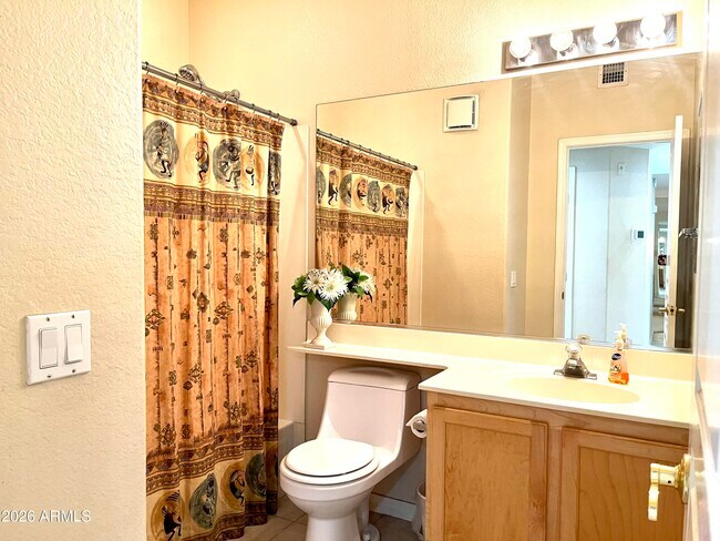 Building Photo - 15221 N Clubgate Dr
