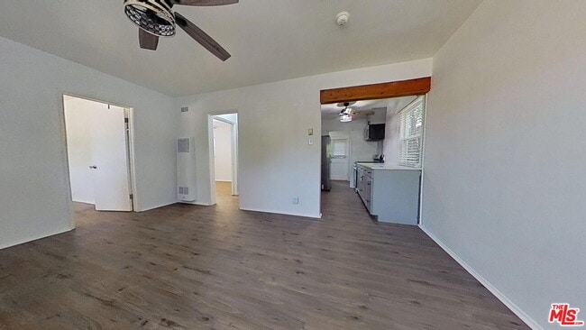 Building Photo - 15544 Romar St