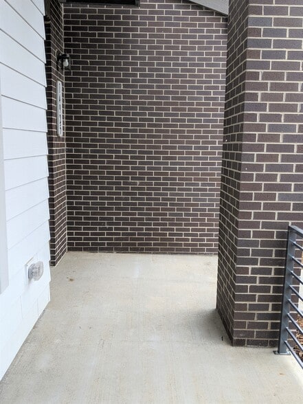 Front Patio - 14925 E Belleview Dr