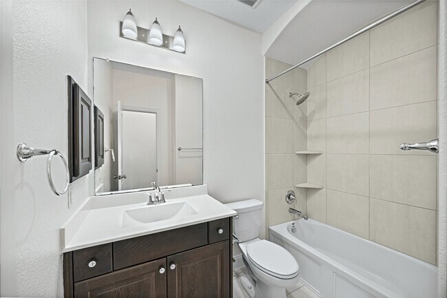 Building Photo - 11918 Sumitomo Ln
