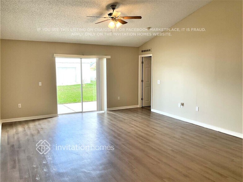 Building Photo - 52 Sawfish Ct