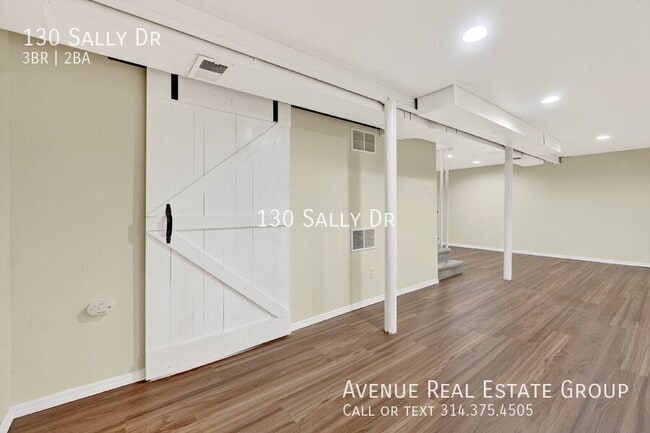 Building Photo - 130 Sally Dr